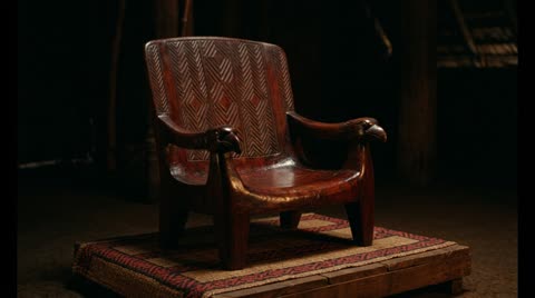 The wooden throne